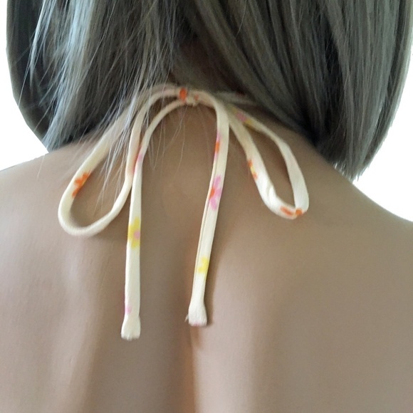 Elodie Yellow Shirred Smocked Floral Halter Top Blouse Tank Floral Rayon NWOT - Picture 9 of 13